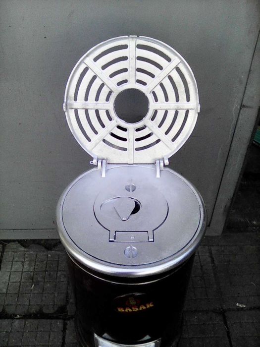 Печка      на.    дърва    .