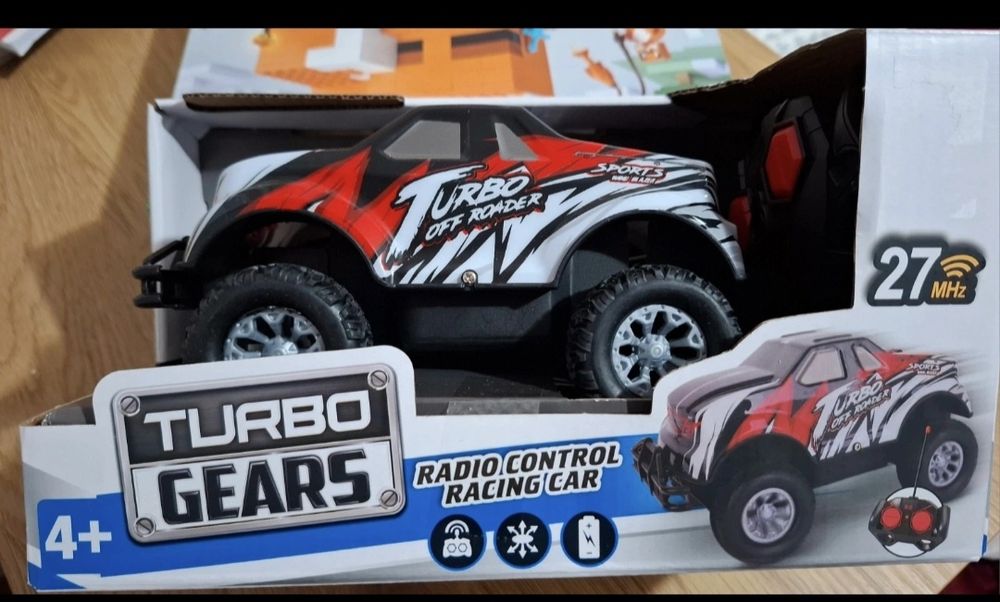 Masinuta cu telecomanda