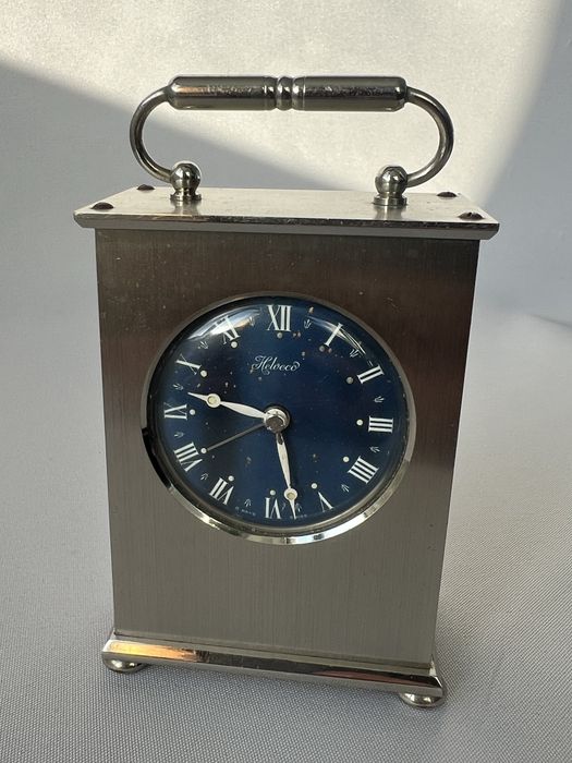 Ceas de birou perfect functional