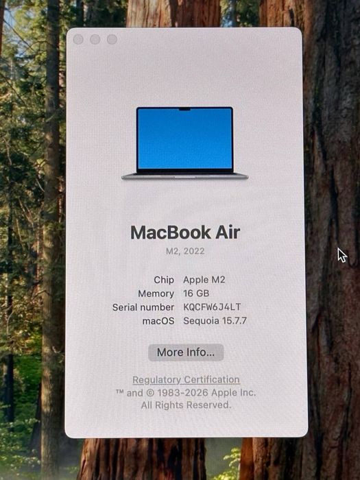 MacBook Air M2 2022