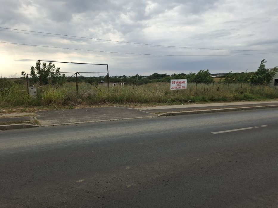 Vând teren intravilan 900. MP.  pe DJ e40 vidra .Ilfov