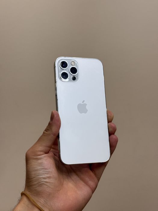 Iphone 12 Pro. 128гб. 10/10