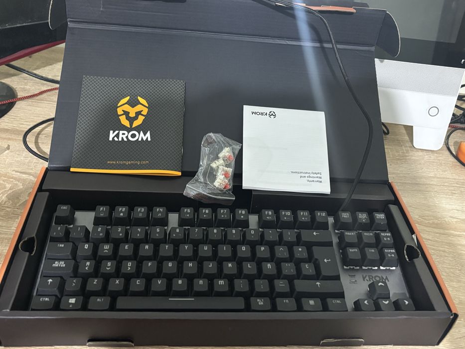 tastatura de gaming krom
