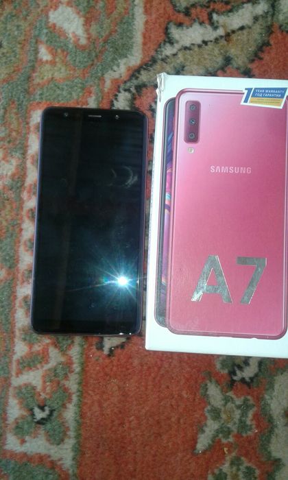 Galaxy A7 (2018)