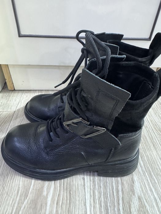 Продам демисезонные ботинки, хорошего качества.