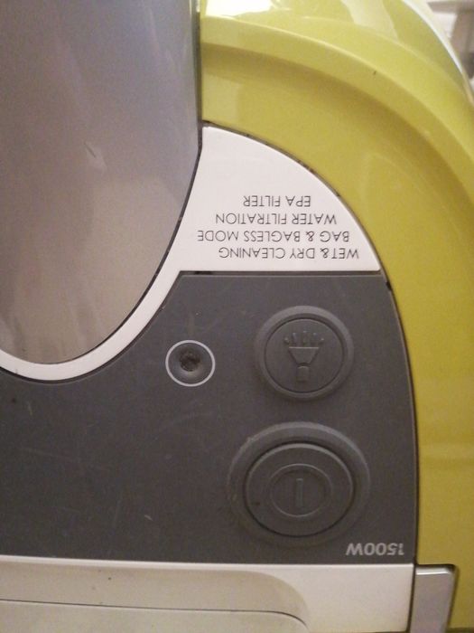 Aspirator cu spălare Zelmee ZVC762ZK