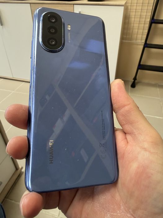 Huawei Nova Y70 4/128gb