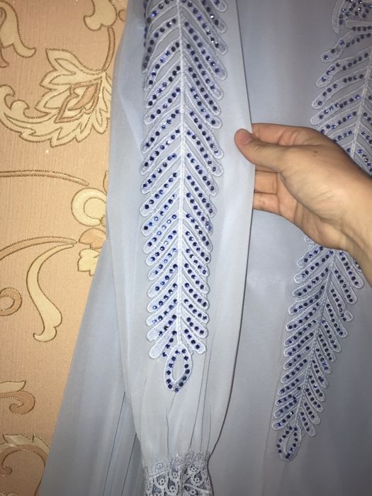 Продаётся платье на Сырга салу