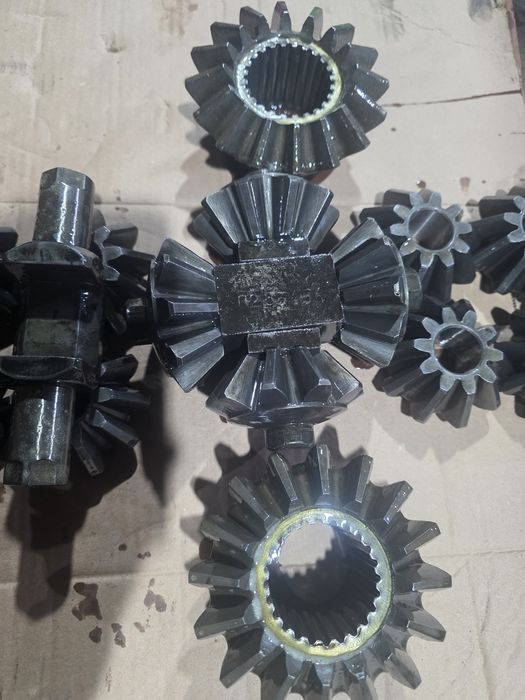 COMERCIALIZAM PIESE  Grup diferential A 1800 taf si Zimbru