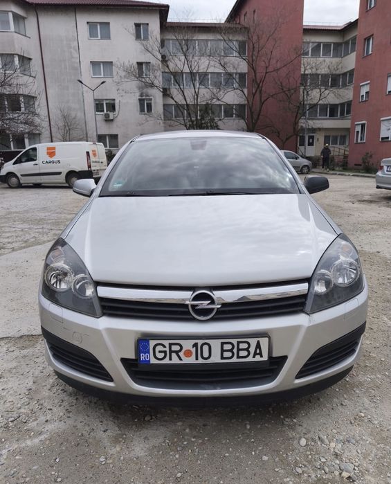 Vand opel Astra H 1.4 benzina