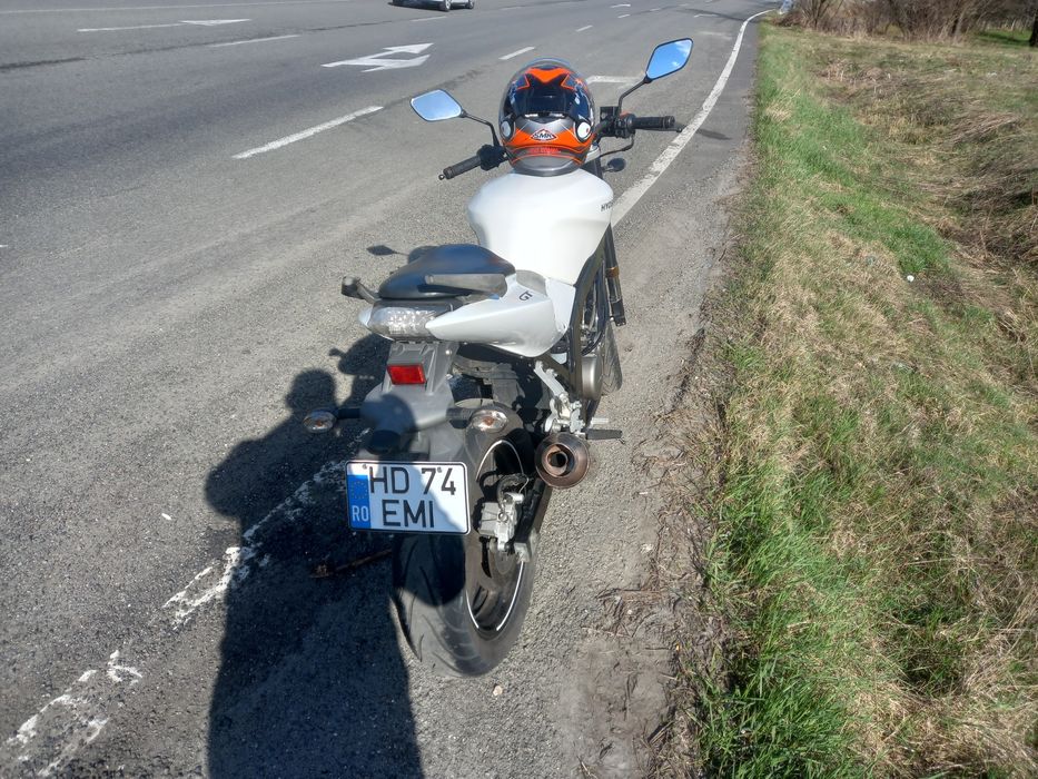 Hyosung GT 250 COMET 2010,vând/schimb cu remorca,platforma,rulota,etc