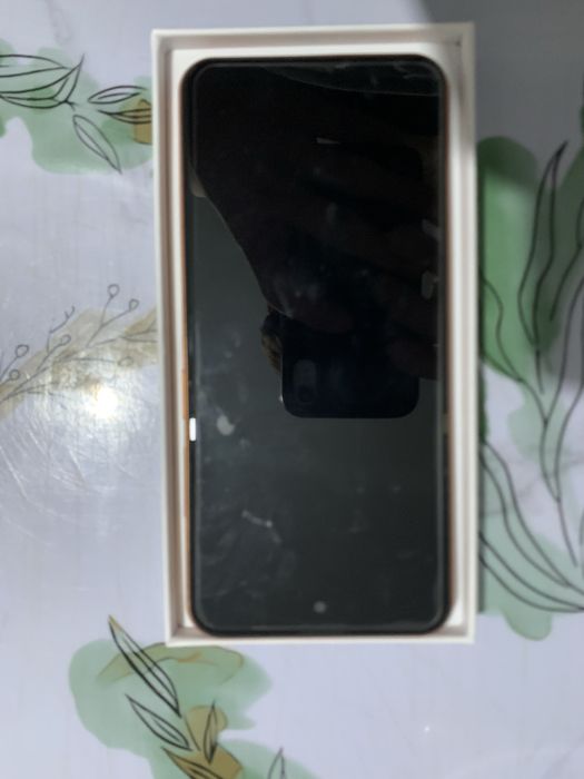 Продам Айфон 17 про макс андройд