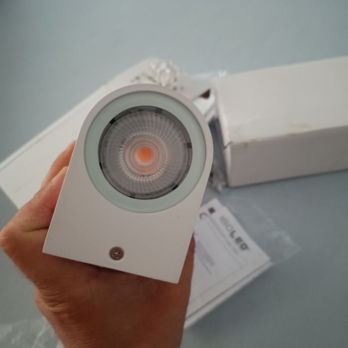 Lampă de perete Isoled
