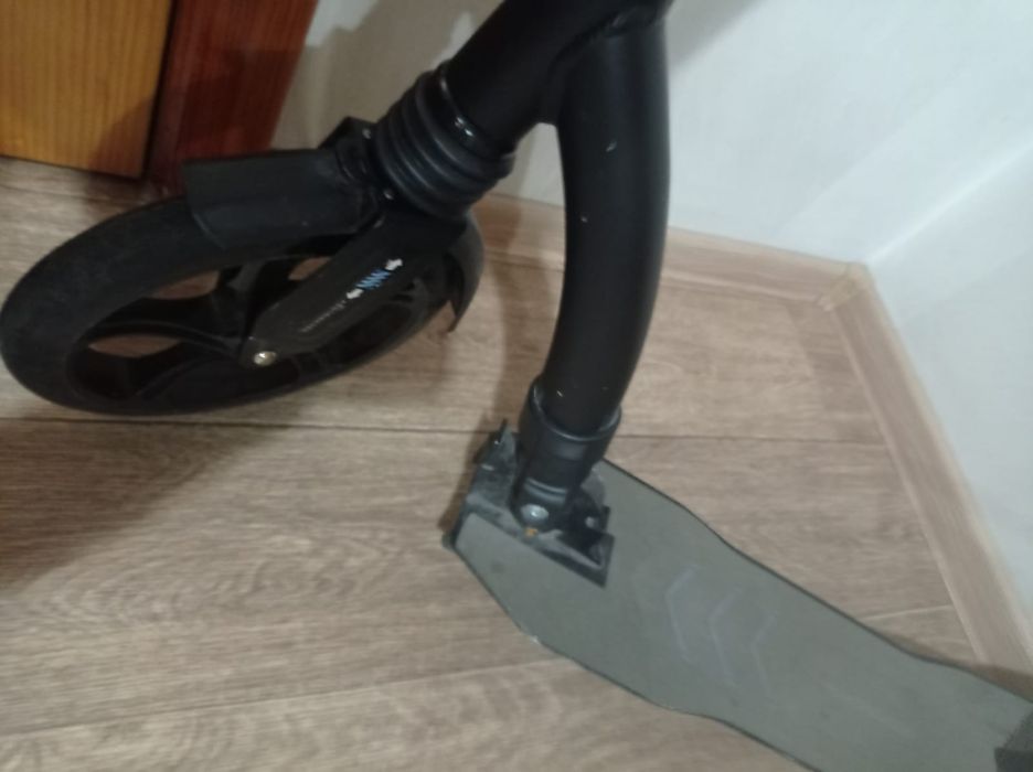 Продам самокат в хорошем качестве