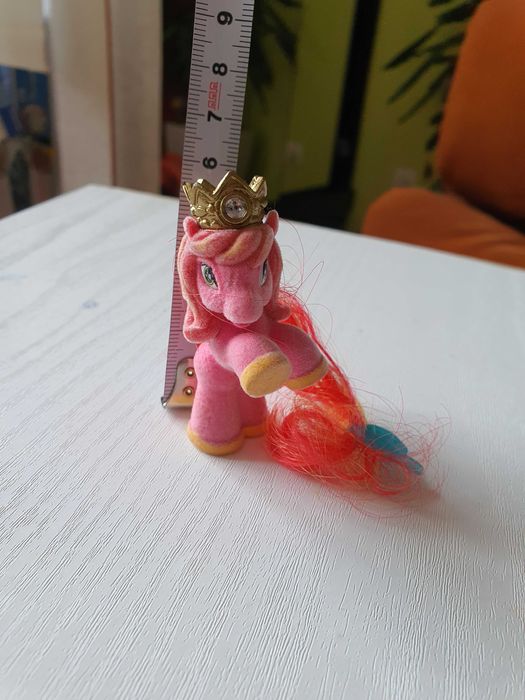 Figurina ponei Filly Royal Queen Crystal