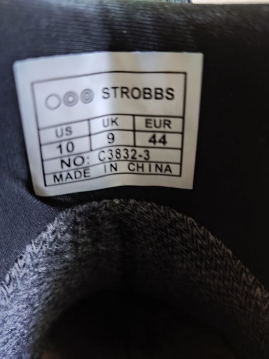 Кроссовки Strobbs