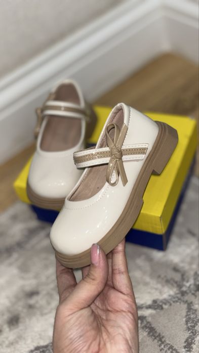 Детские босоножки сатылады