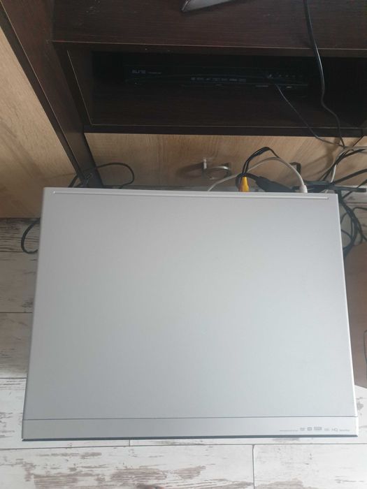 Двустранен Рекордер VHS-DVD PHILIPS DVDR - 3510V!