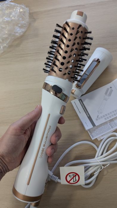 Perie rotativă Rowenta Brush Activ Ultimate Care CF9720F0, completă