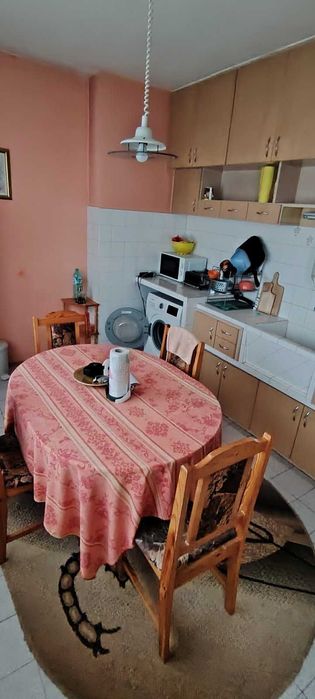 Тристаен апартамент кв. Дружба, гр. Хасково