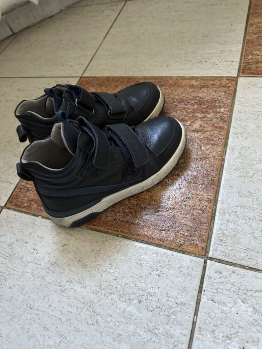 Детские ботинки