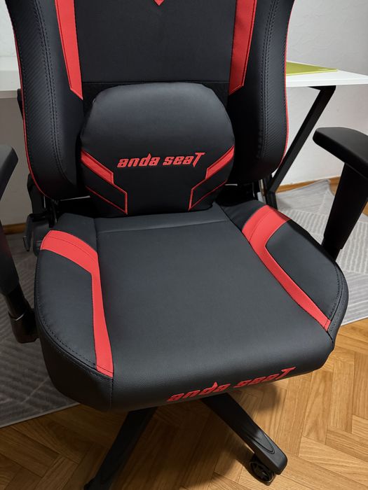 Игровое кресло Anda Seat Gaming