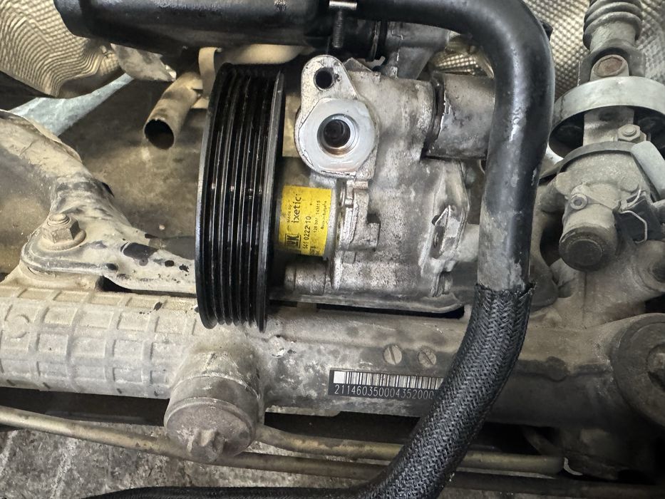 Хидравлична помпа за Mercedes E350/Cls350 272к.с