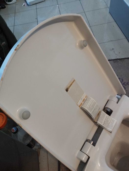 Качествена тоалетна чиния Viillery& Boch внос от  Германияяh 1748