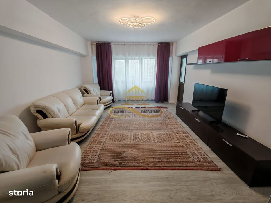 Apartament de inchiriat - 3 camere,  str. Stefan cel Mare