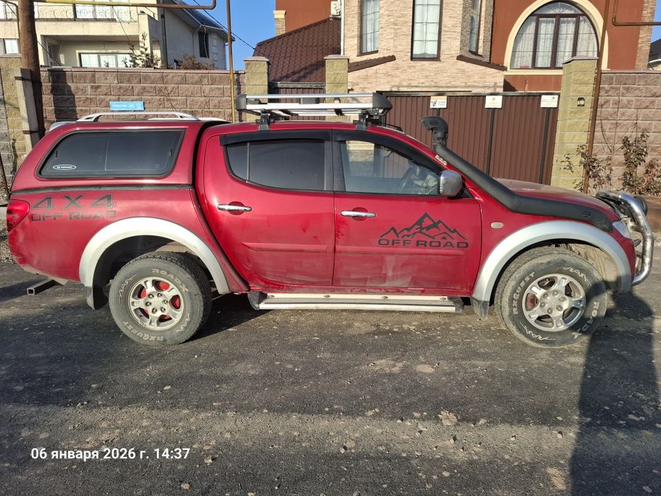 Mitsubishi L200 2.5 автомат