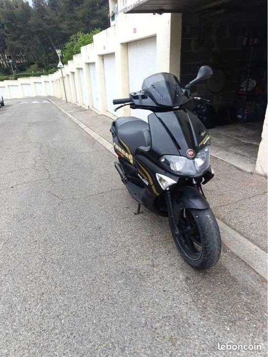 Gilera runner гилера джилера рънър 50 125 150 180 2T 4T всички години Скутер мотопед НА ЧАСТИ