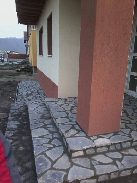 Piatra naturala de munte de Grecia 100%. Lucrez în toată Țara