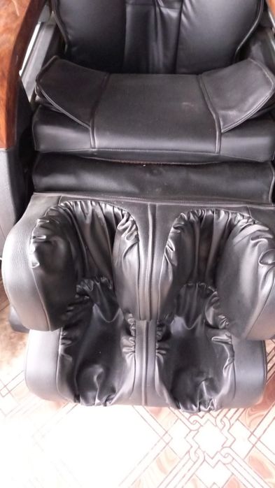 Scaun de masaj impecabil