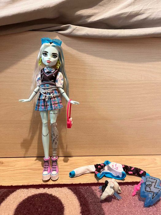 Кукла монстър хай monster high