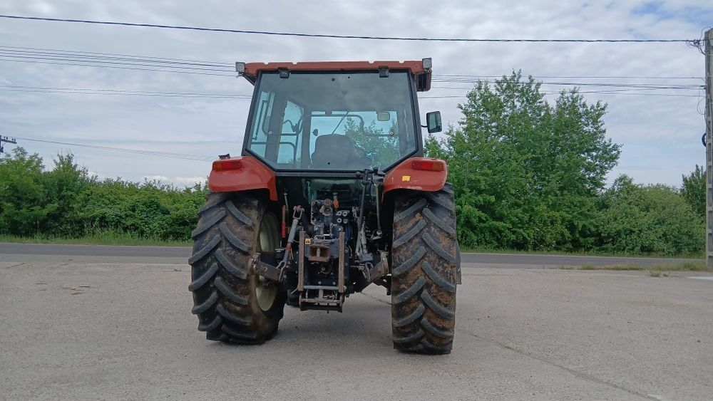 Tractor New Holland L95 cu incarcator anul 99