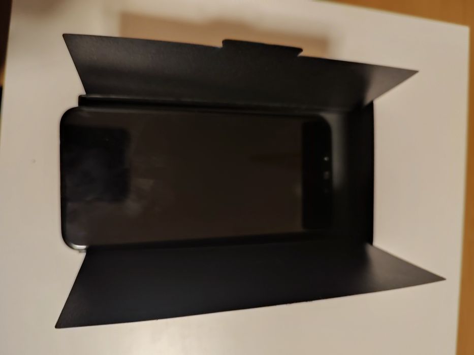 Vind Huawei mate 20lite