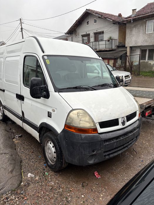 Renault Master 2.5 dci 100кс