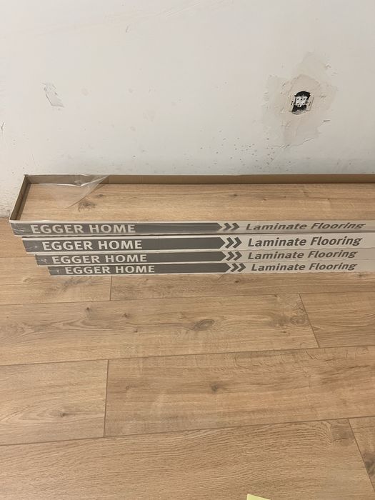 Продается ламинат