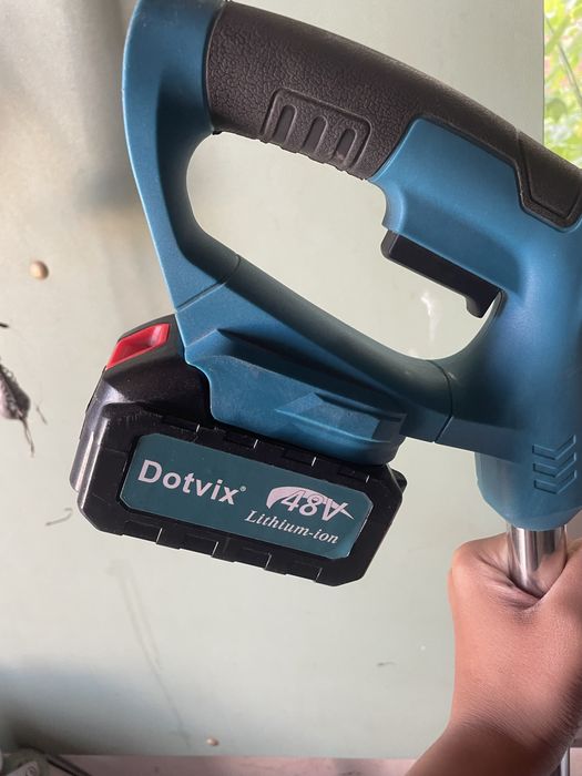 Электро пила на акумульторе