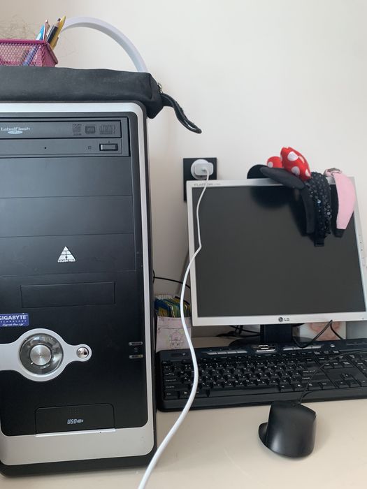 Компьютер, процессор, клавиатура, мышь