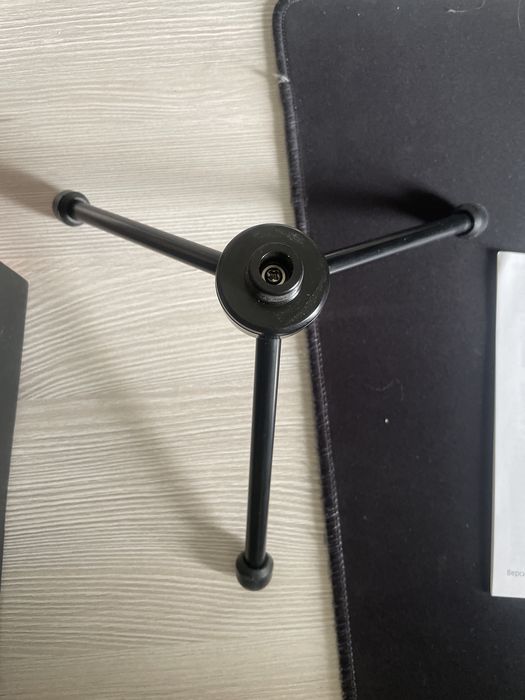 Продам микрофон от fifine A6V