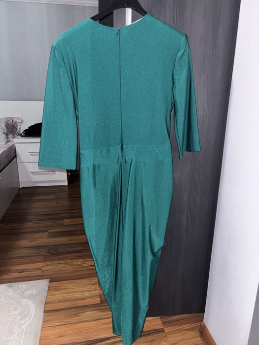 Rochie eleganta verde smarald