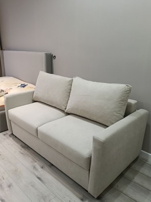 Продается диван 90*175