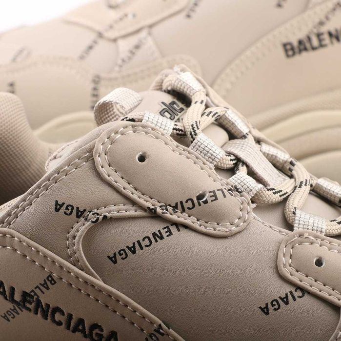 Balenciaga Triple S Rice White