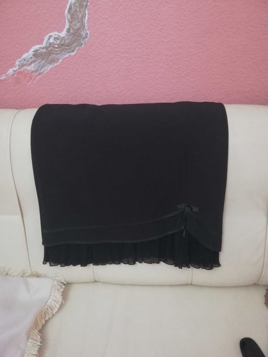 Юбка чёрная синтетика