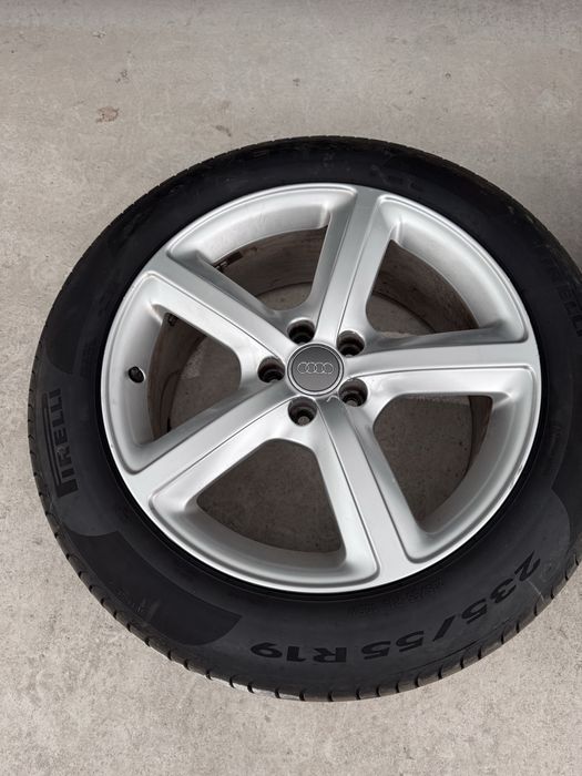 Set Jante Aliaj Originale Audi R19 model S-line  cod:8R0601025L + Anvelope Pirreli