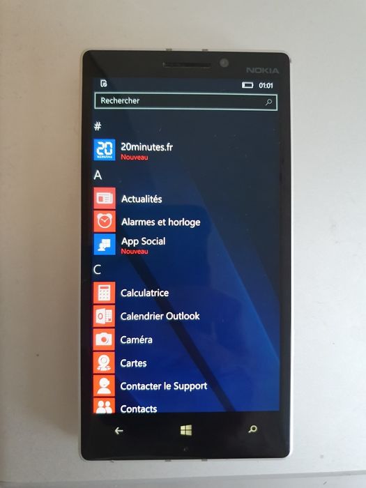 De vânzare telefon Nokia Microsoft