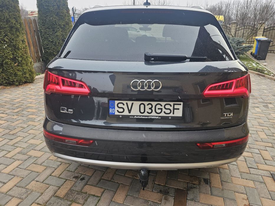 Audi Q5 Sport Line Airmatic 190CP istoric real