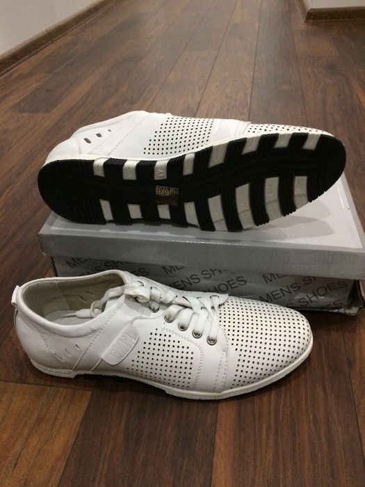 Спортни обувки N43