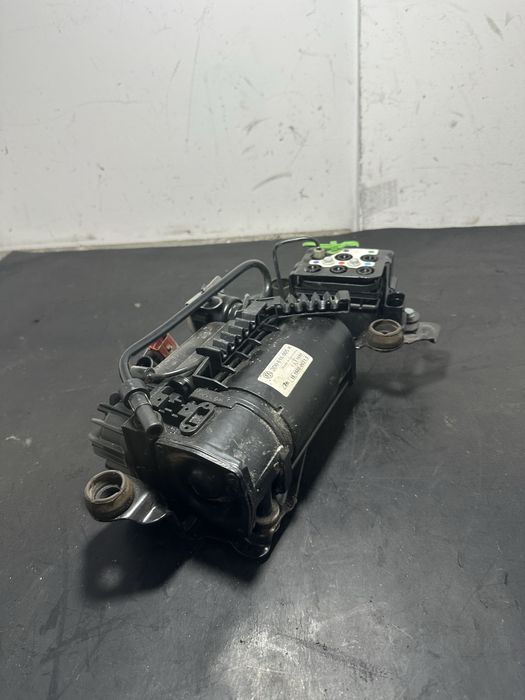 Compresor perne aer volkswagen Vw Phaeton 2003-2016 | 3D0616005K 3.0 TDI 5.0 TDI  Compresor perne Volkswagen Vw Touareg 7L Compresor perne Audi Q7